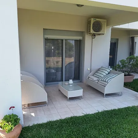 Apartment Ampeli Garden
