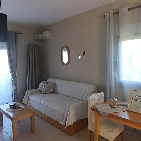 Ampeli Garden Apartment