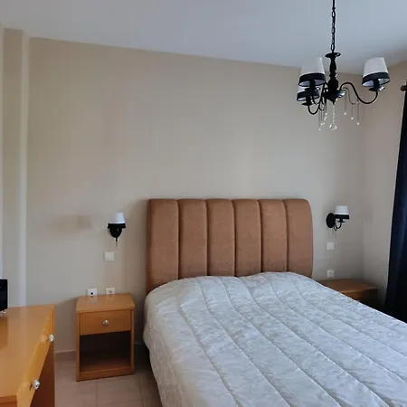 Ampeli Garden Apartment
